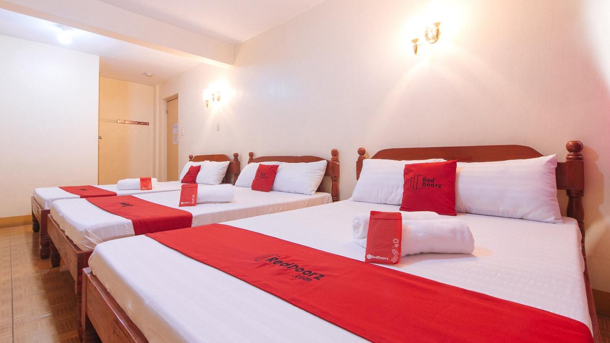 Reddoorz @ Golden Victory Hotel Mabalacat Pampanga Luaran gambar