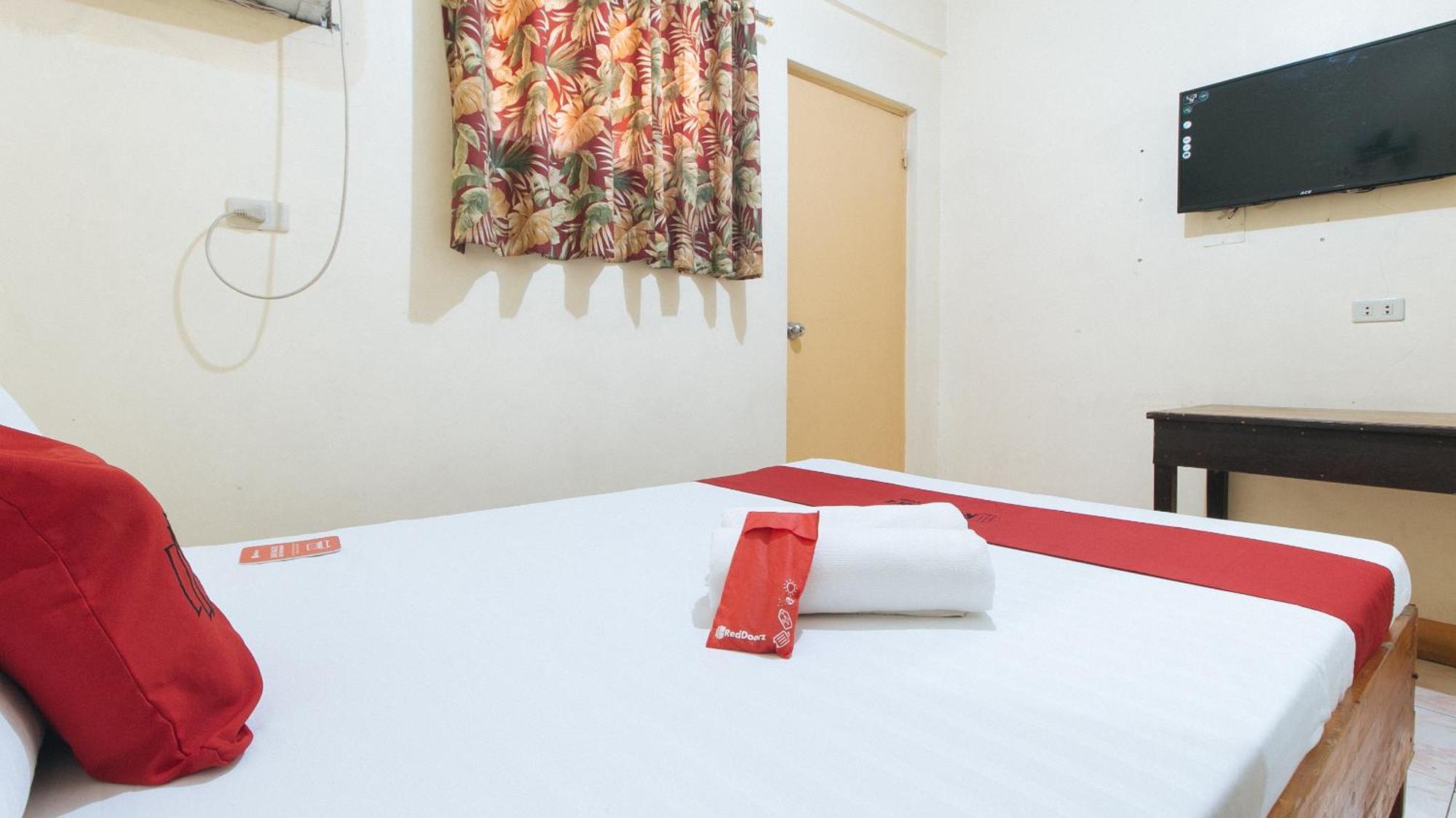 Reddoorz @ Golden Victory Hotel Mabalacat Pampanga Luaran gambar