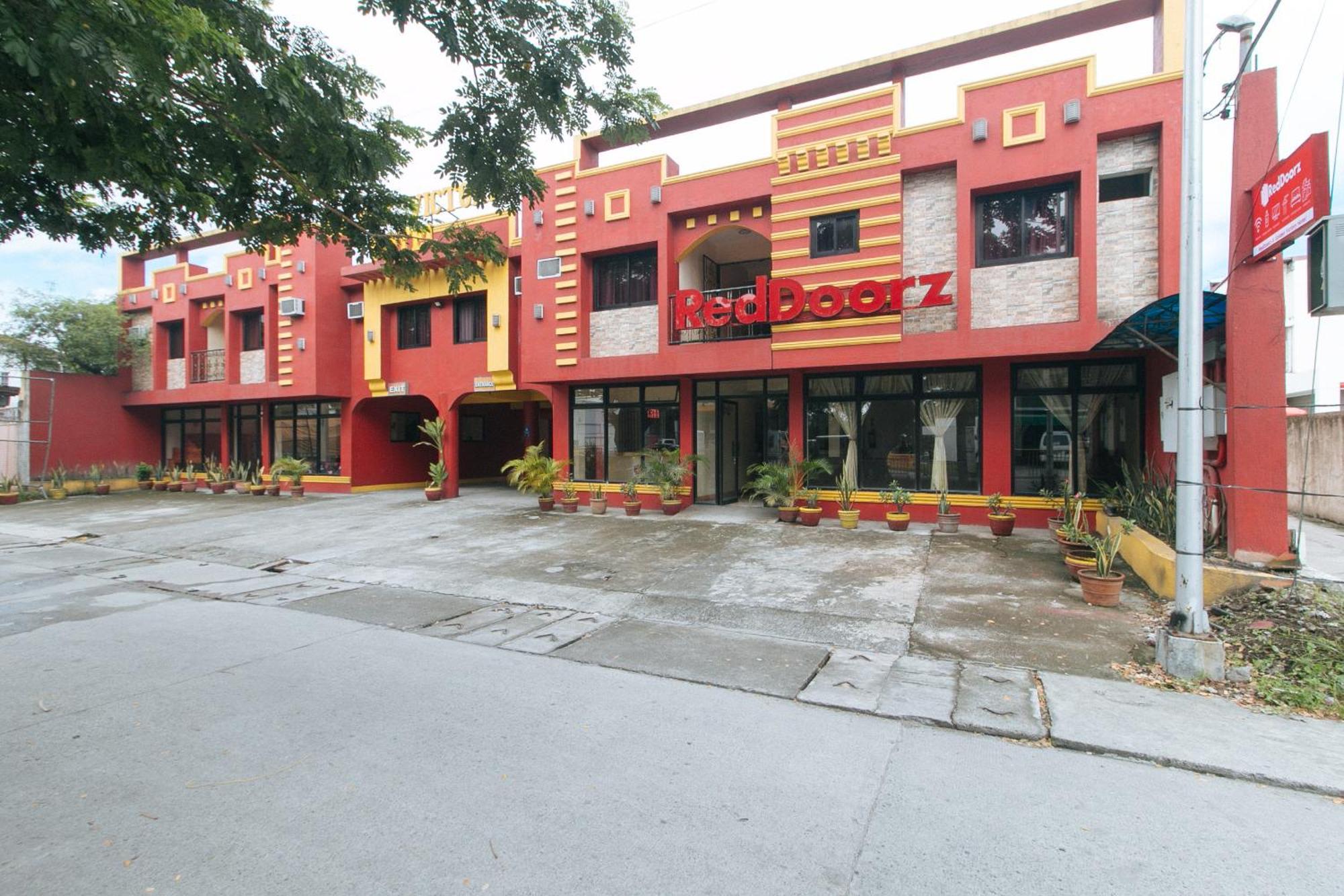 Reddoorz @ Golden Victory Hotel Mabalacat Pampanga Luaran gambar